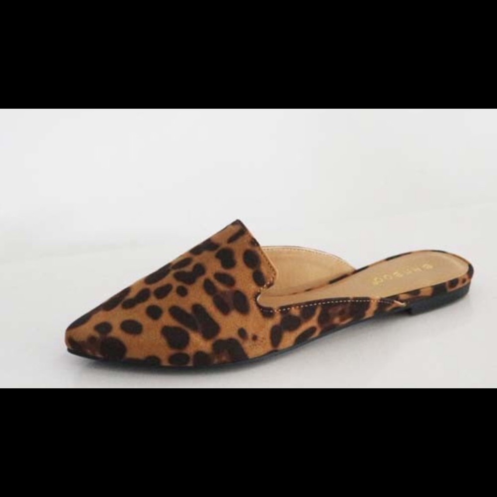 BAMBOO Leopard Print Casual Flat Mules 6-10 - Picture 2 of 3